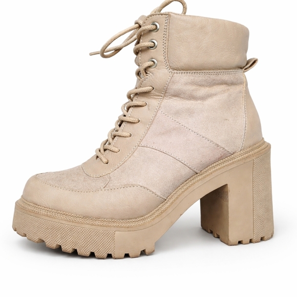 Steve Madden Madden Girl Beige Platform Ankle Boots Chunky Heel Size 8 - Picture 3 of 4